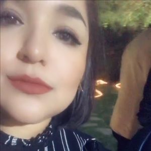 Meet your Posher, Flor